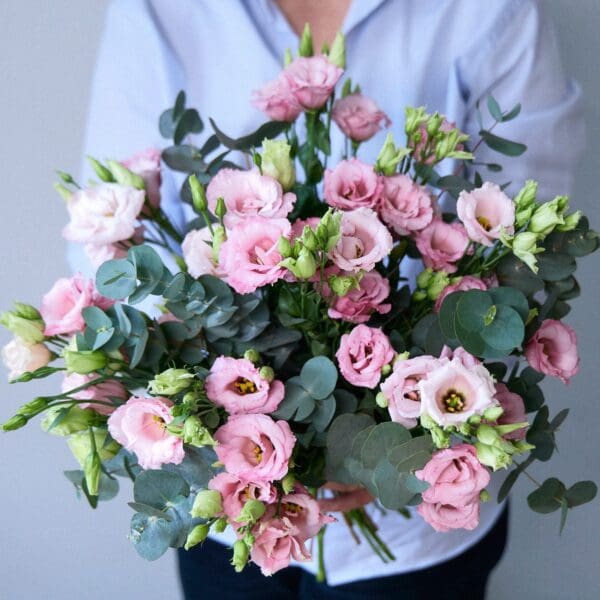 Pink Lisianthus bunch