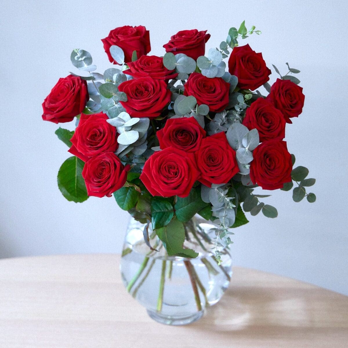 Bunch of Red Roses - Image 3