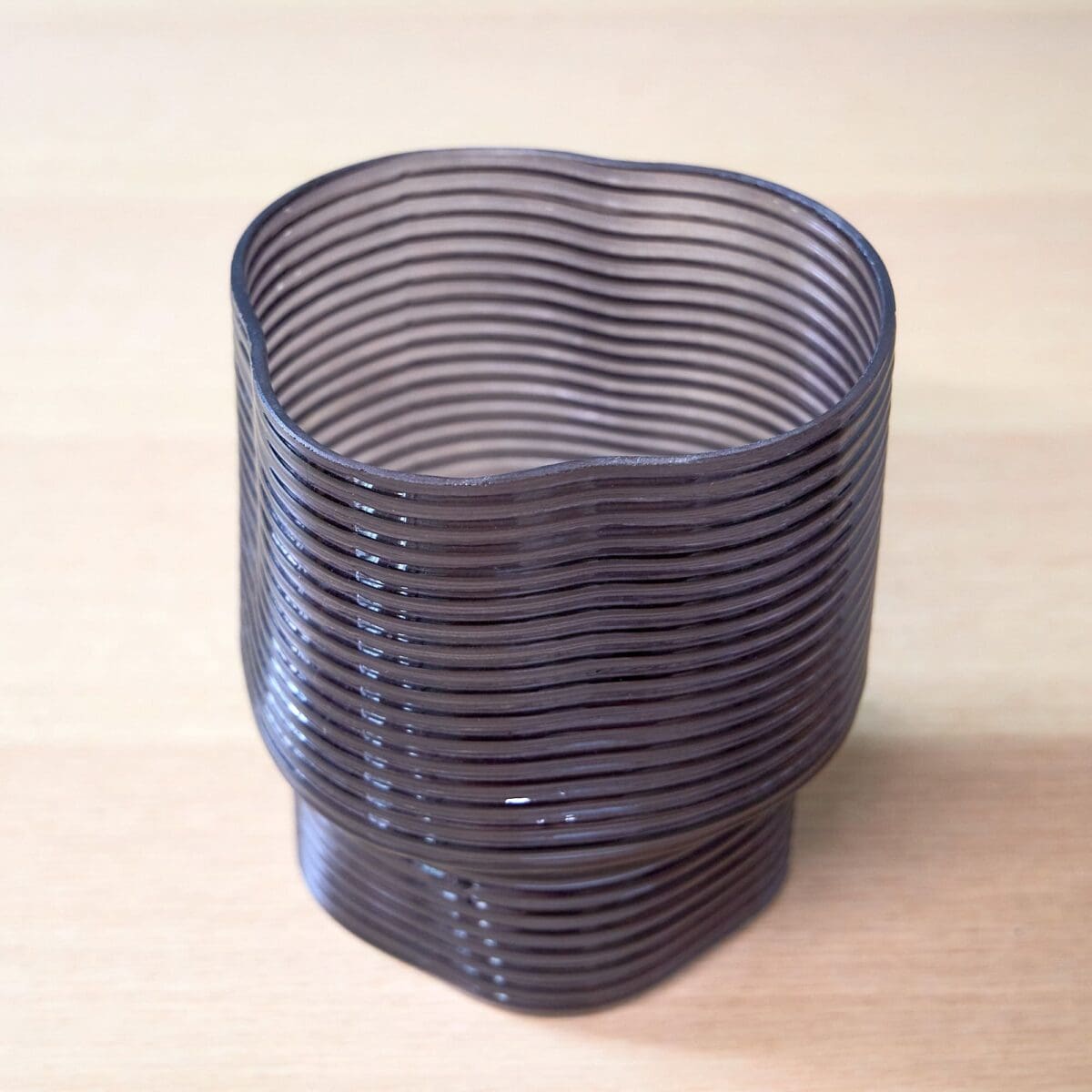 Tinted glass vase - Image 2